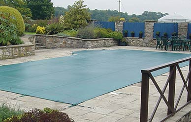 How To Winterise An Outdoor Swimming Pool