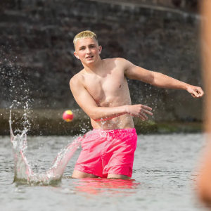 Mavrix Water SkimBall